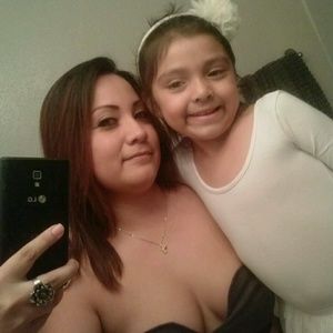 Meet your Posher, Esther